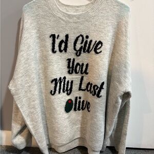 Light heather gray crewneck sweater size L